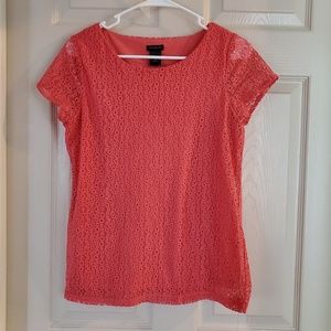 Coral tshirt with lace detail